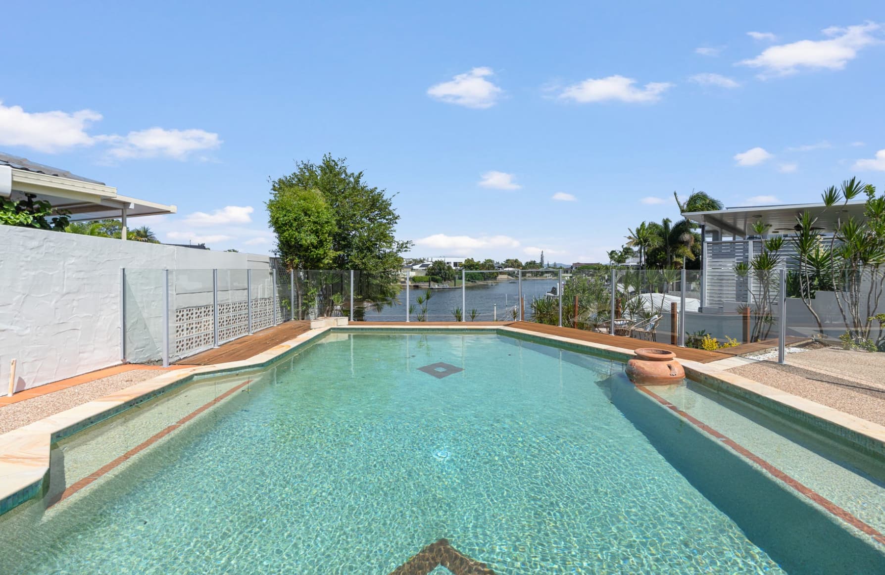 64 Allawah St, Bundall photo