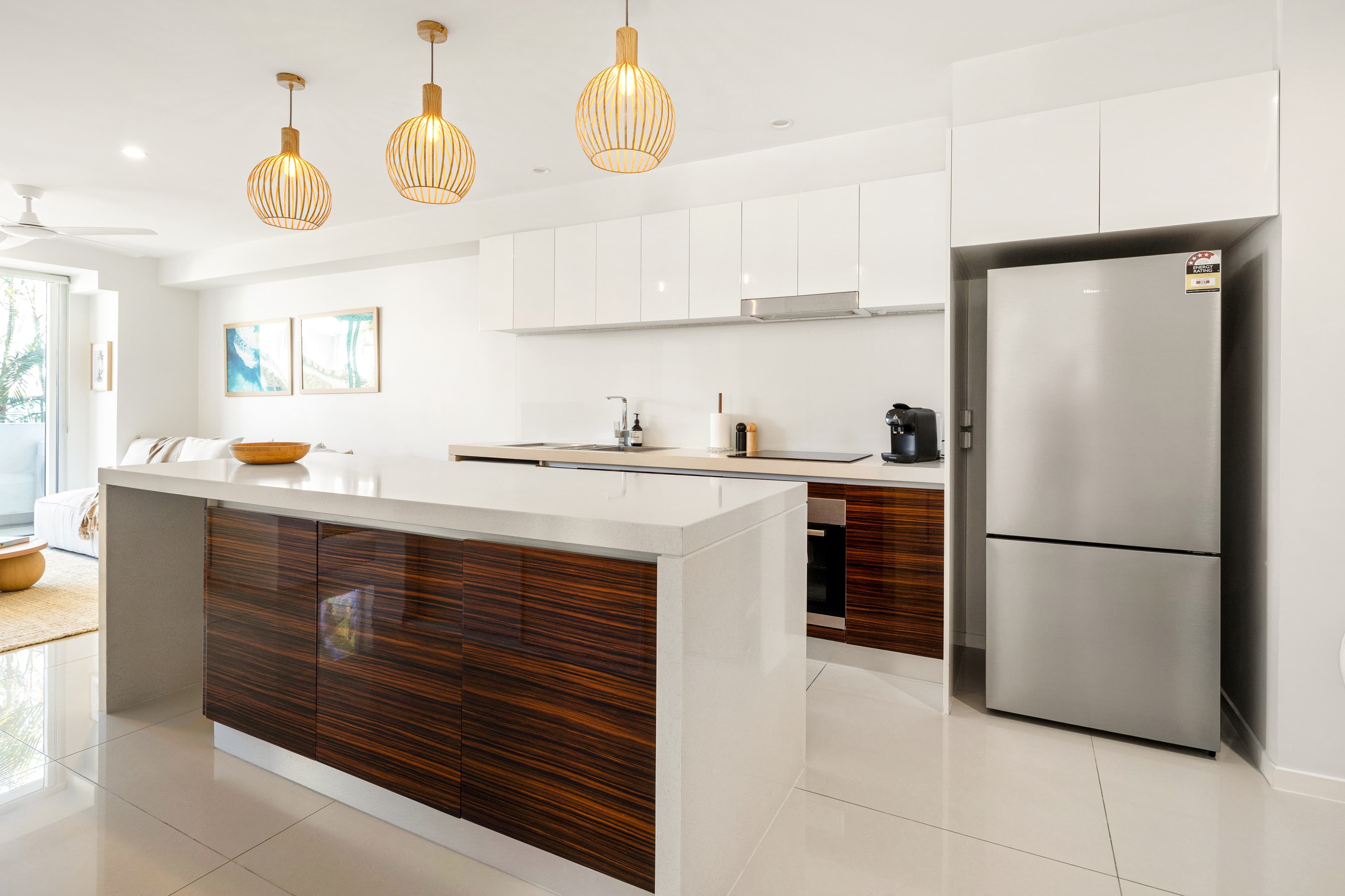 46 Peerless Ave, Mermaid Beach photo