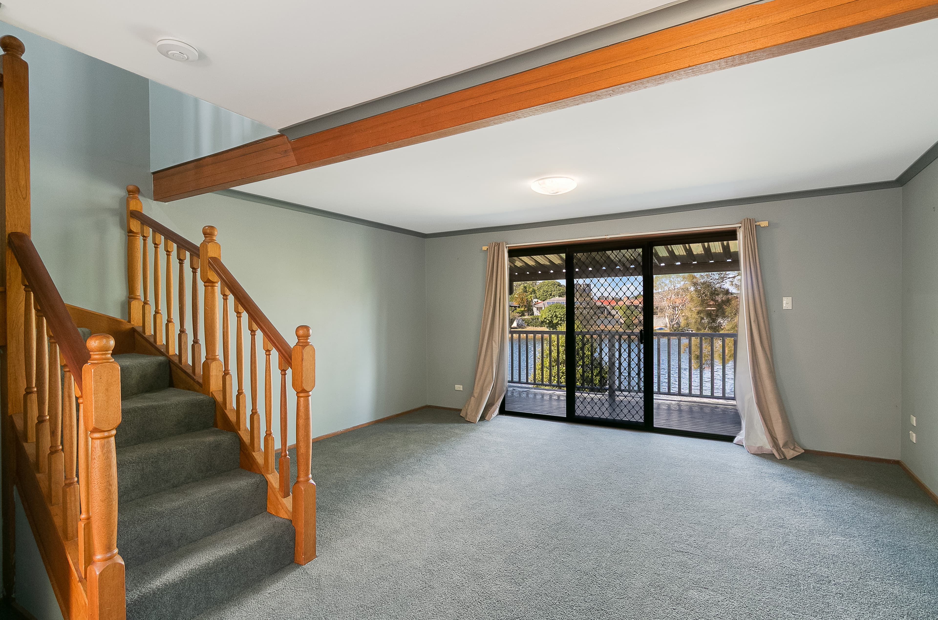 38 Sunbird St, Burleigh Waters photo