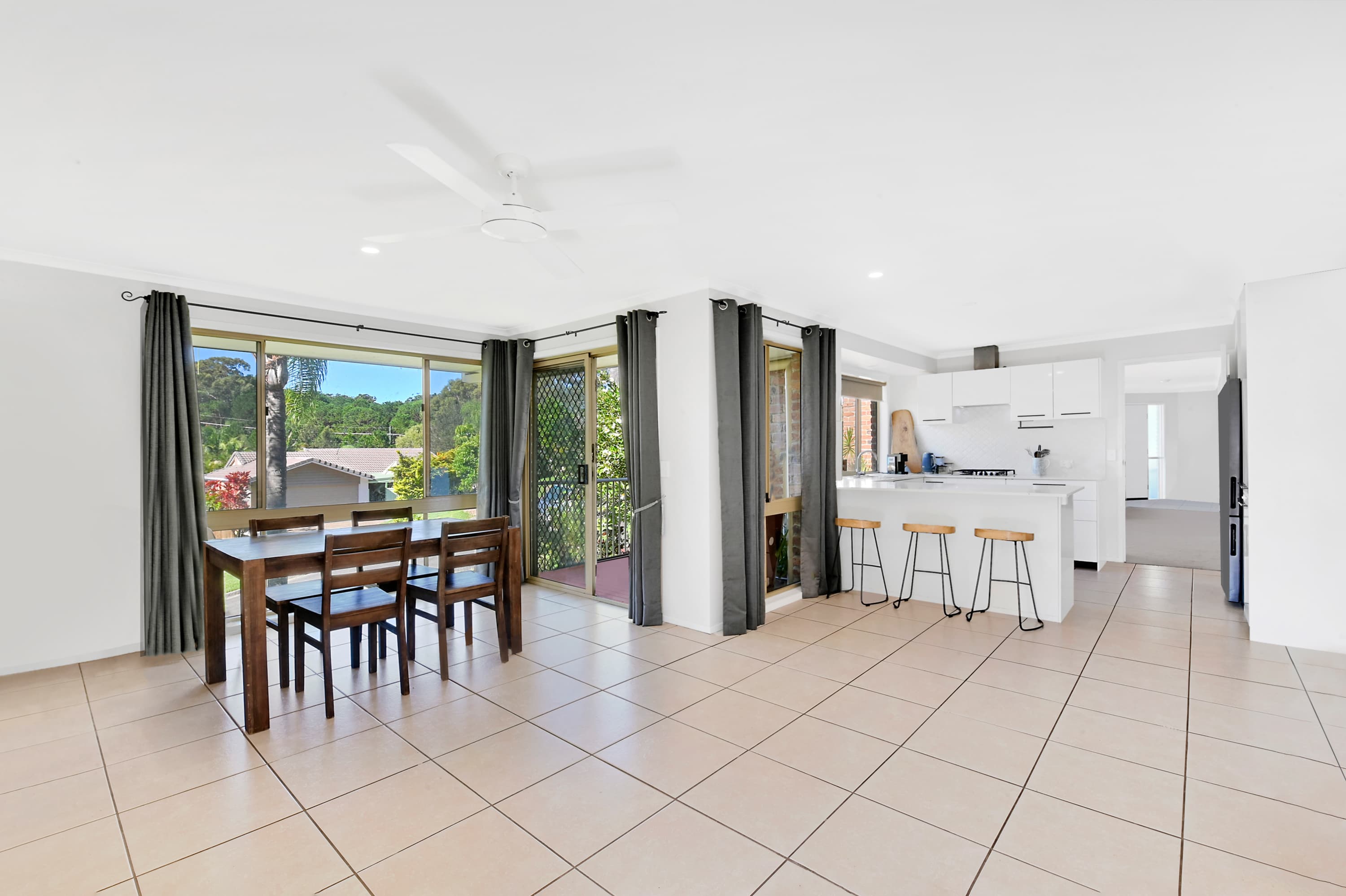 70 Blamey Dr, Currumbin photo