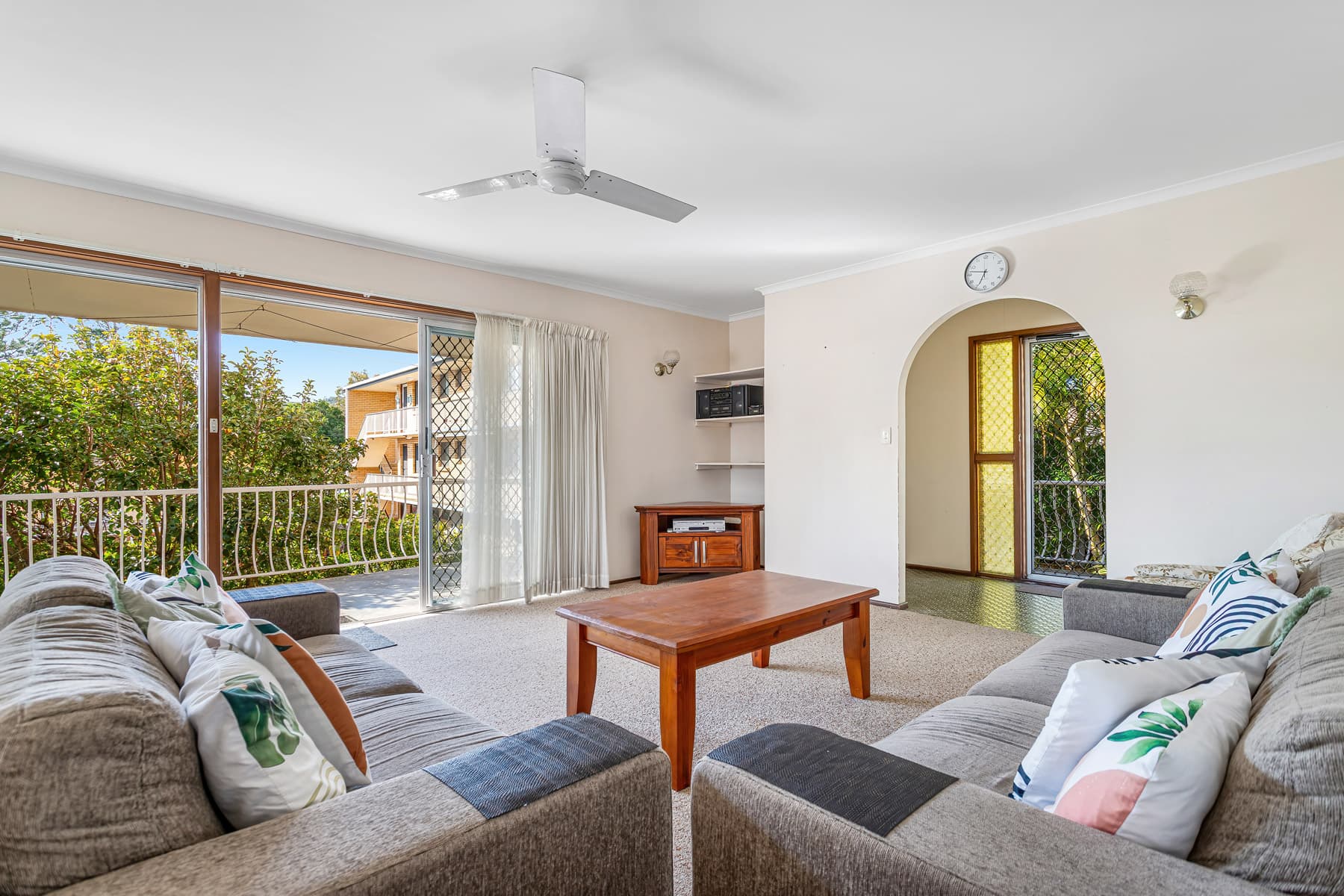 77 Tallebudgera Dr, Palm Beach photo