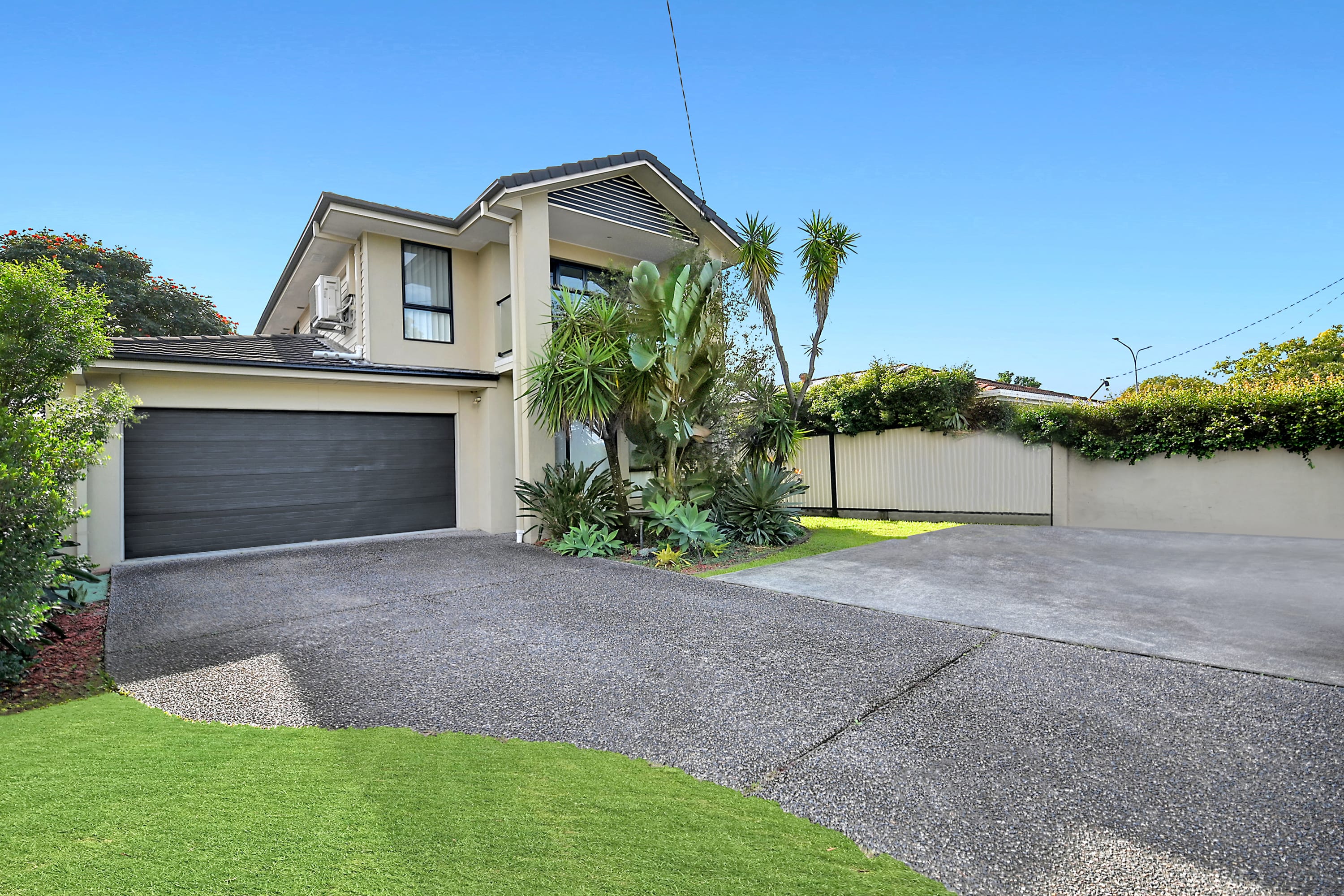 Duplex Semi-detached at 66A Nerang Broadbeach Rd, Nerang