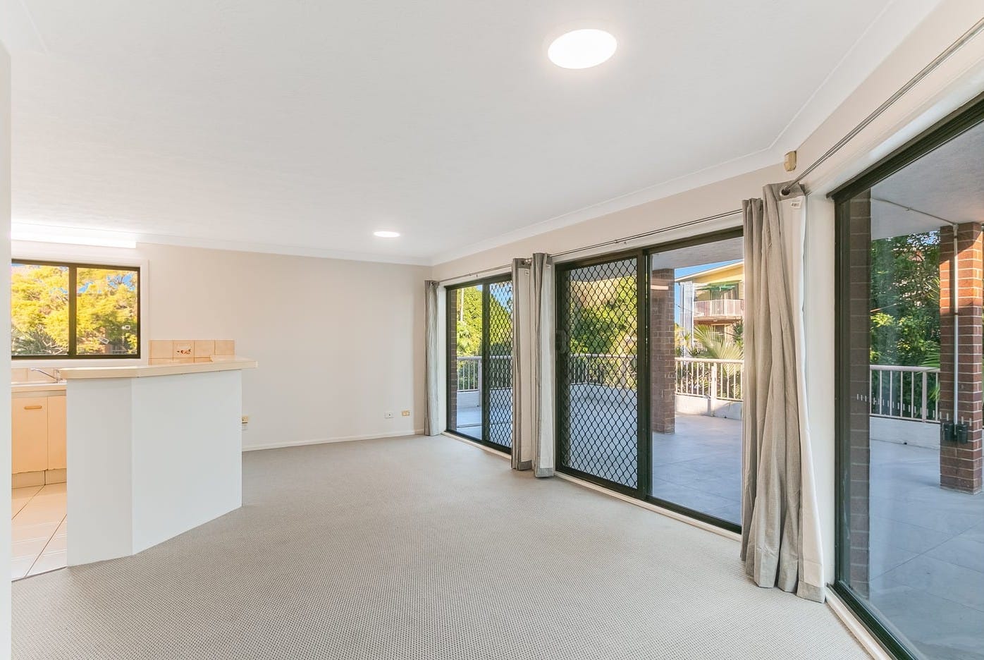 Unit at 3/84 Sarawak Ave, Palm Beach