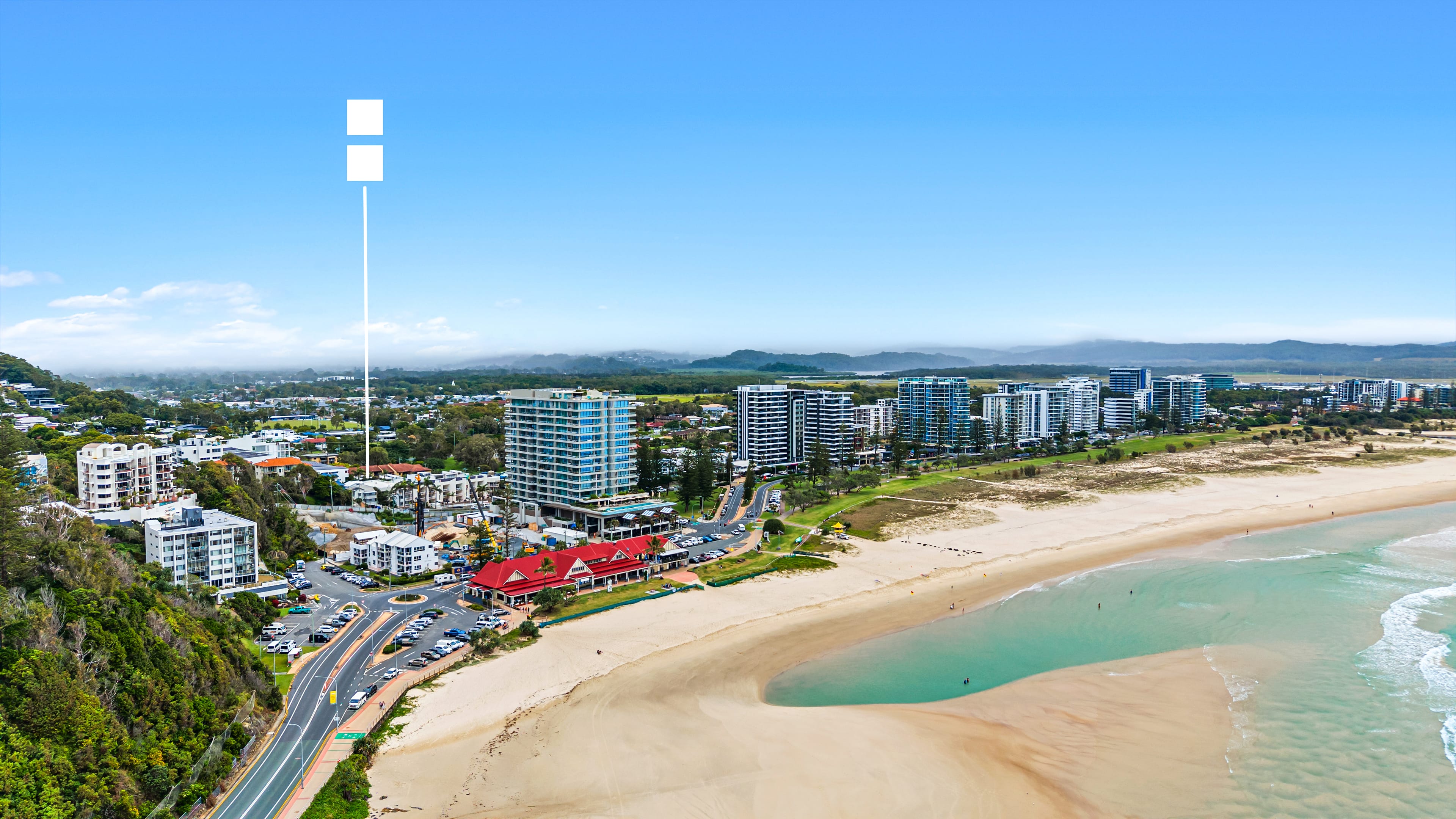 House at 16A Miles St, Coolangatta - photo 2