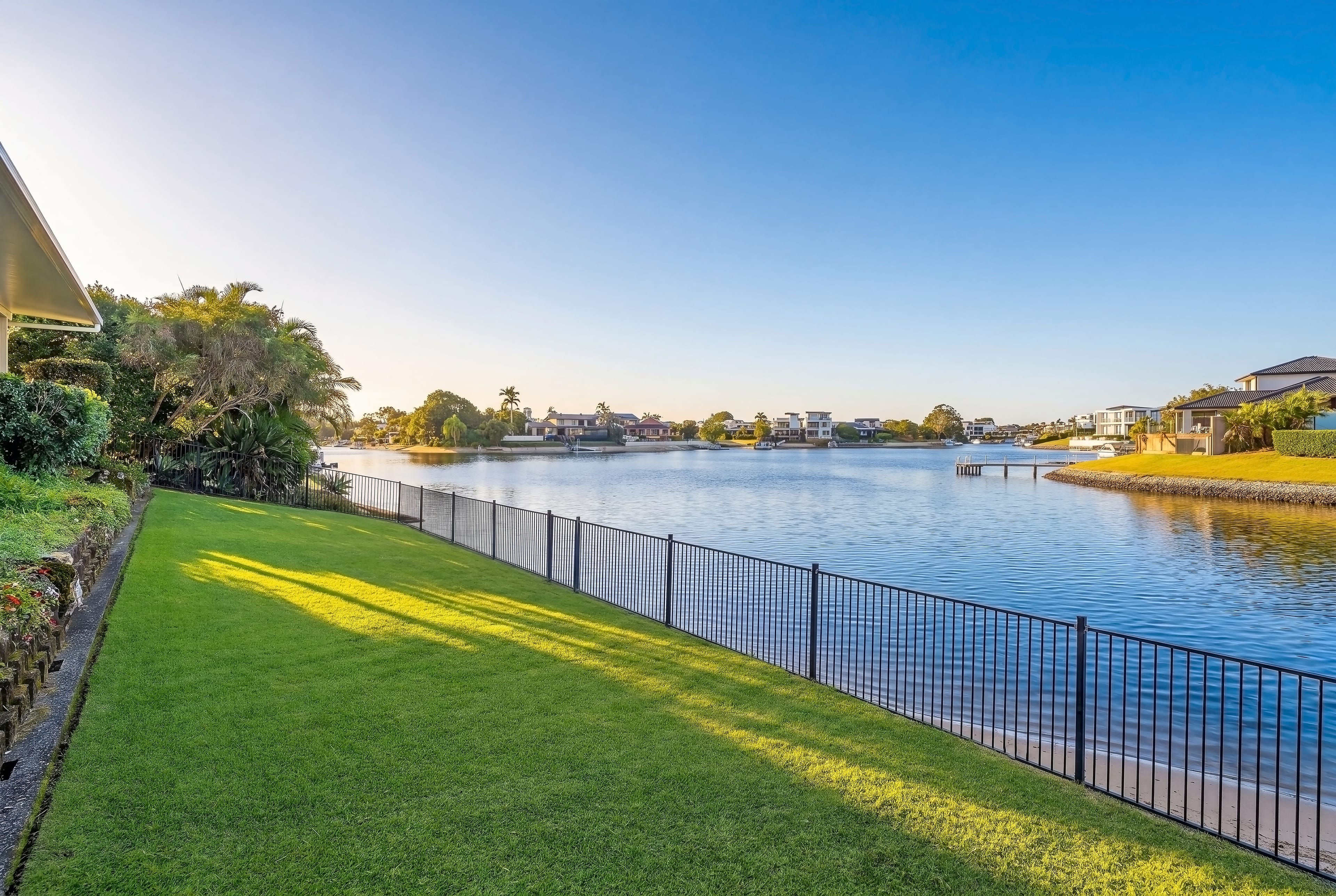 House at 18 Wyuna St, Broadbeach Waters