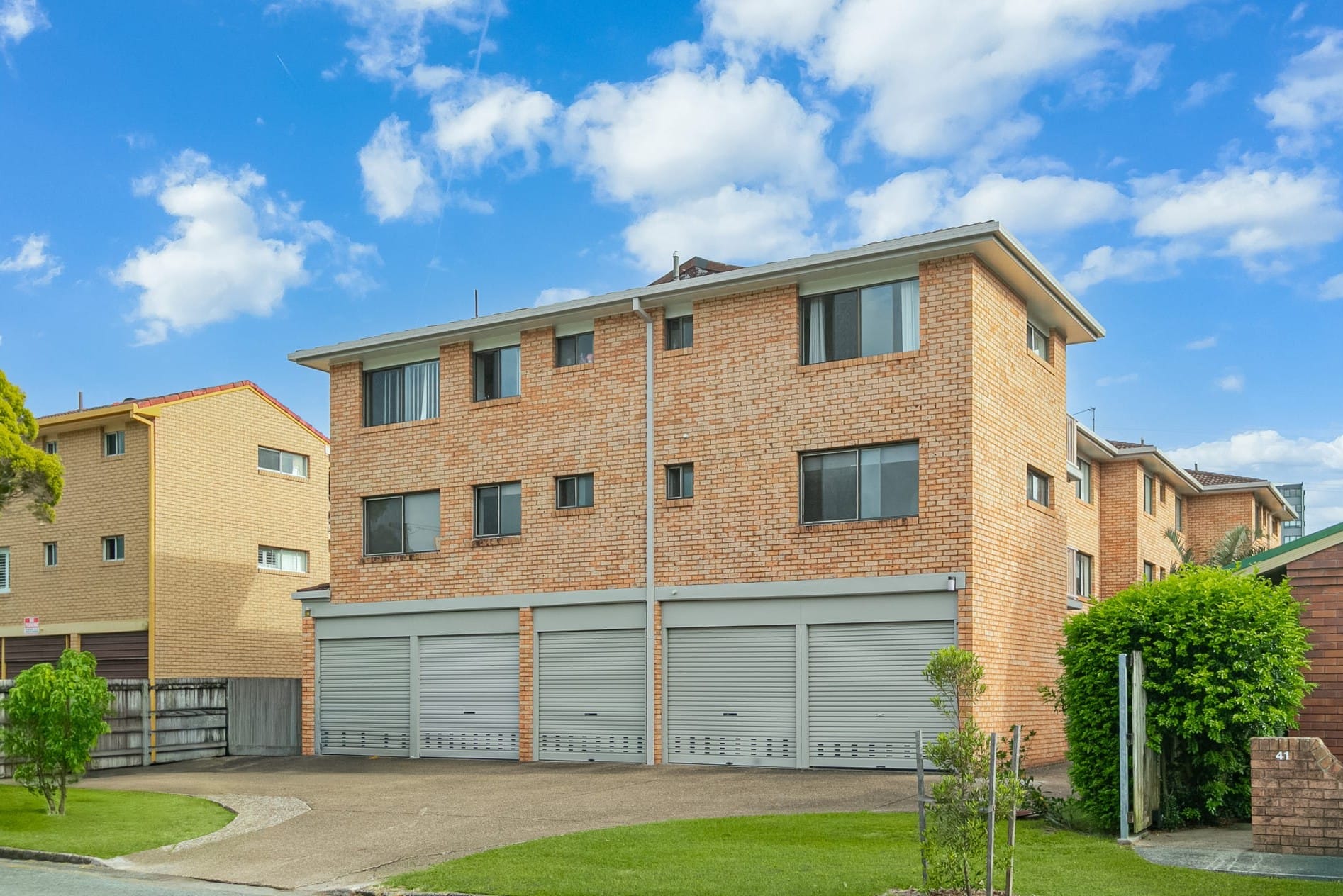 Apartment at 2/44 Coolangatta Rd, Coolangatta - photo 8