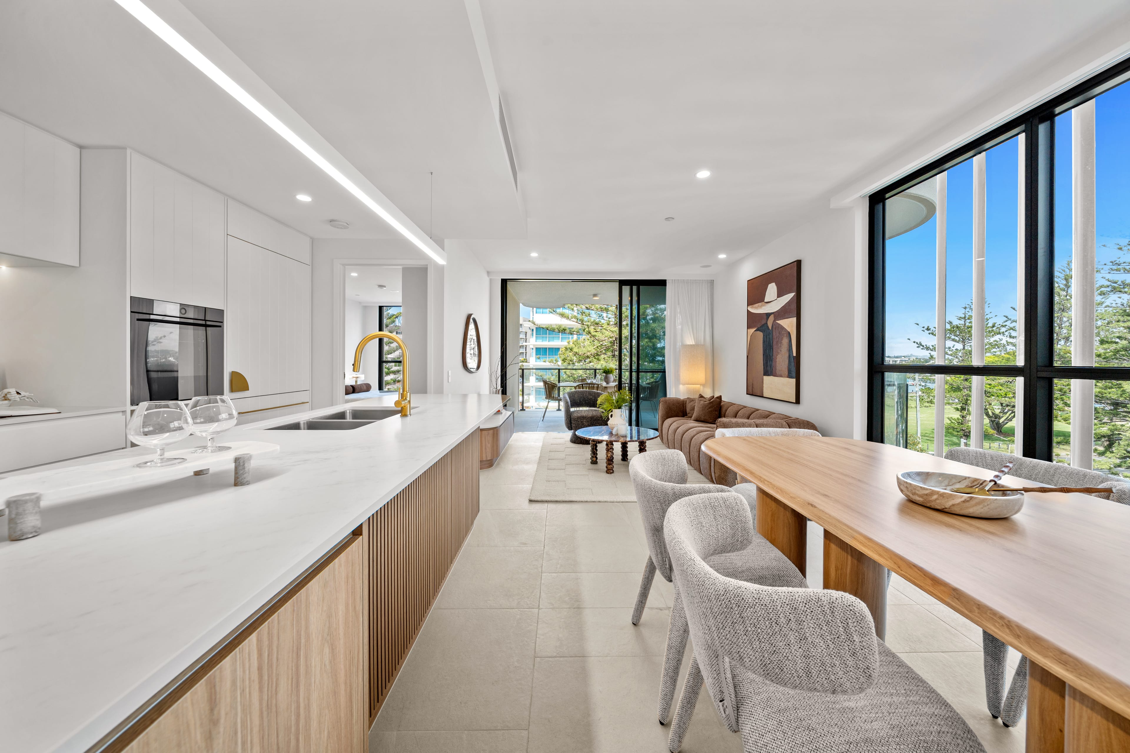 405 'Esprit' 217-227 Boundary Street Coolangatta QLD - photo 2