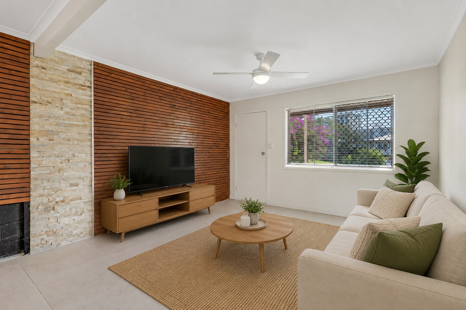 Apartment at 2/27 Coolangatta Rd, Coolangatta