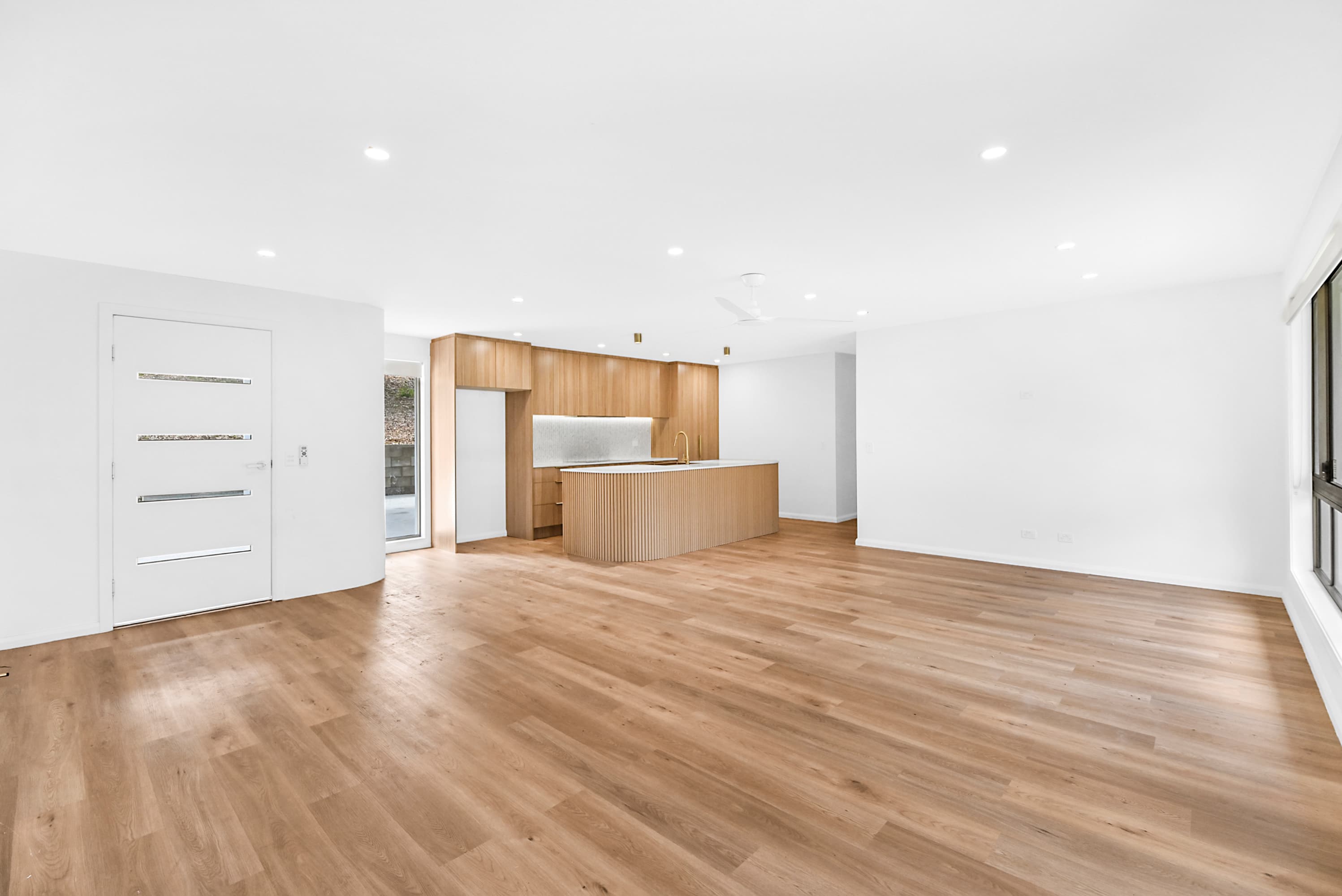 8 Jindivick St, Worongary photo