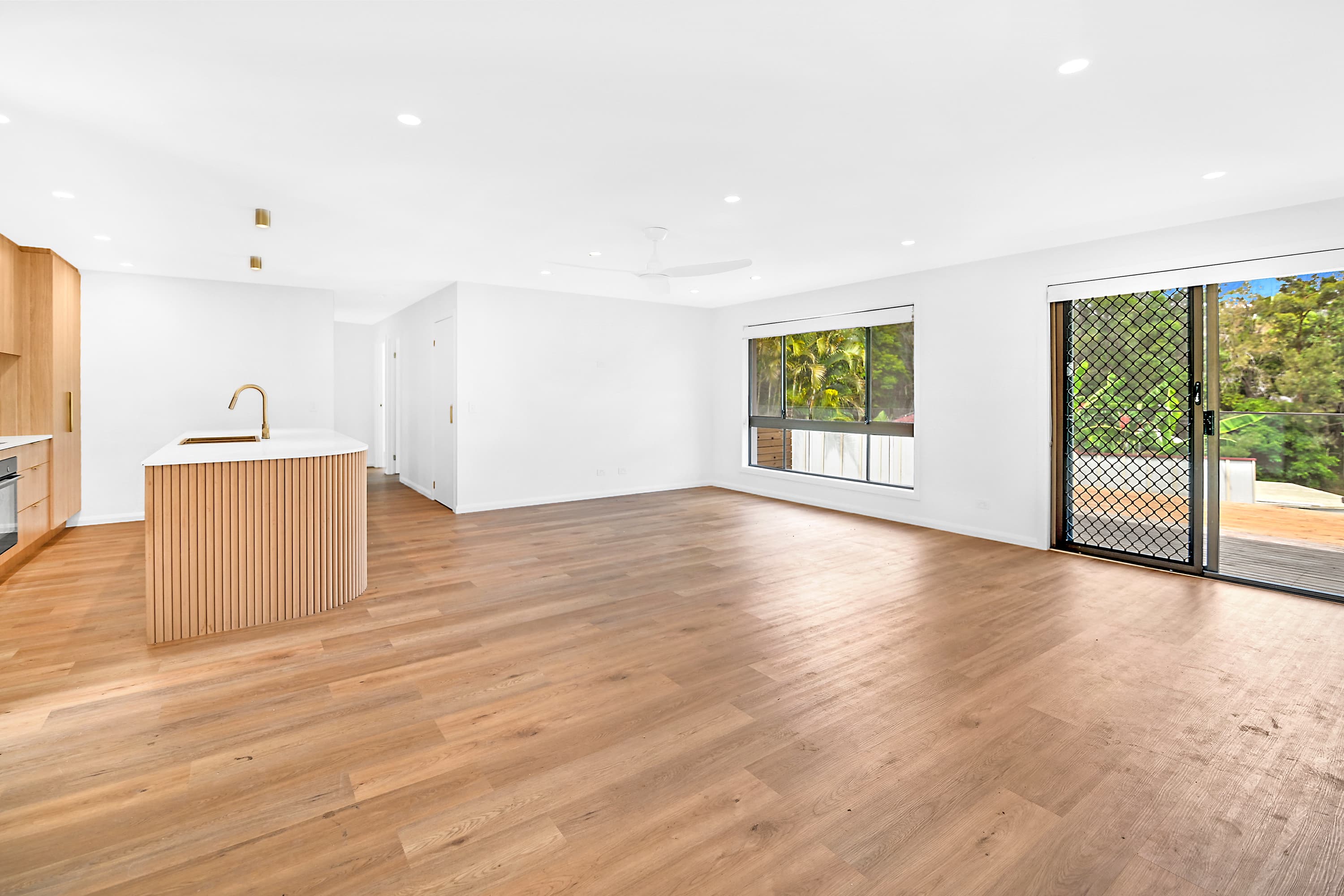 8 Jindivick St, Worongary photo