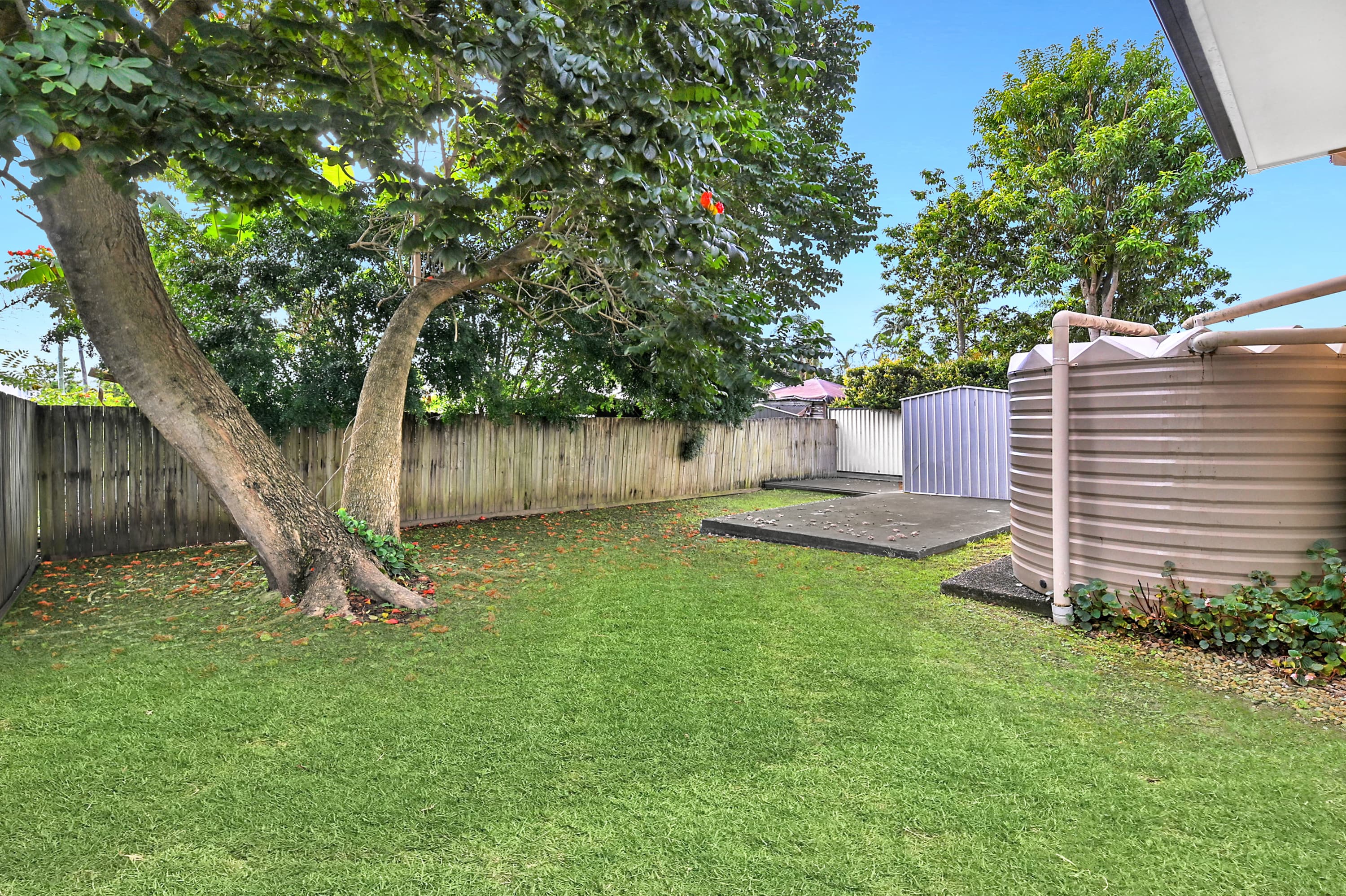 66 Nerang Broadbeach Rd, Nerang photo