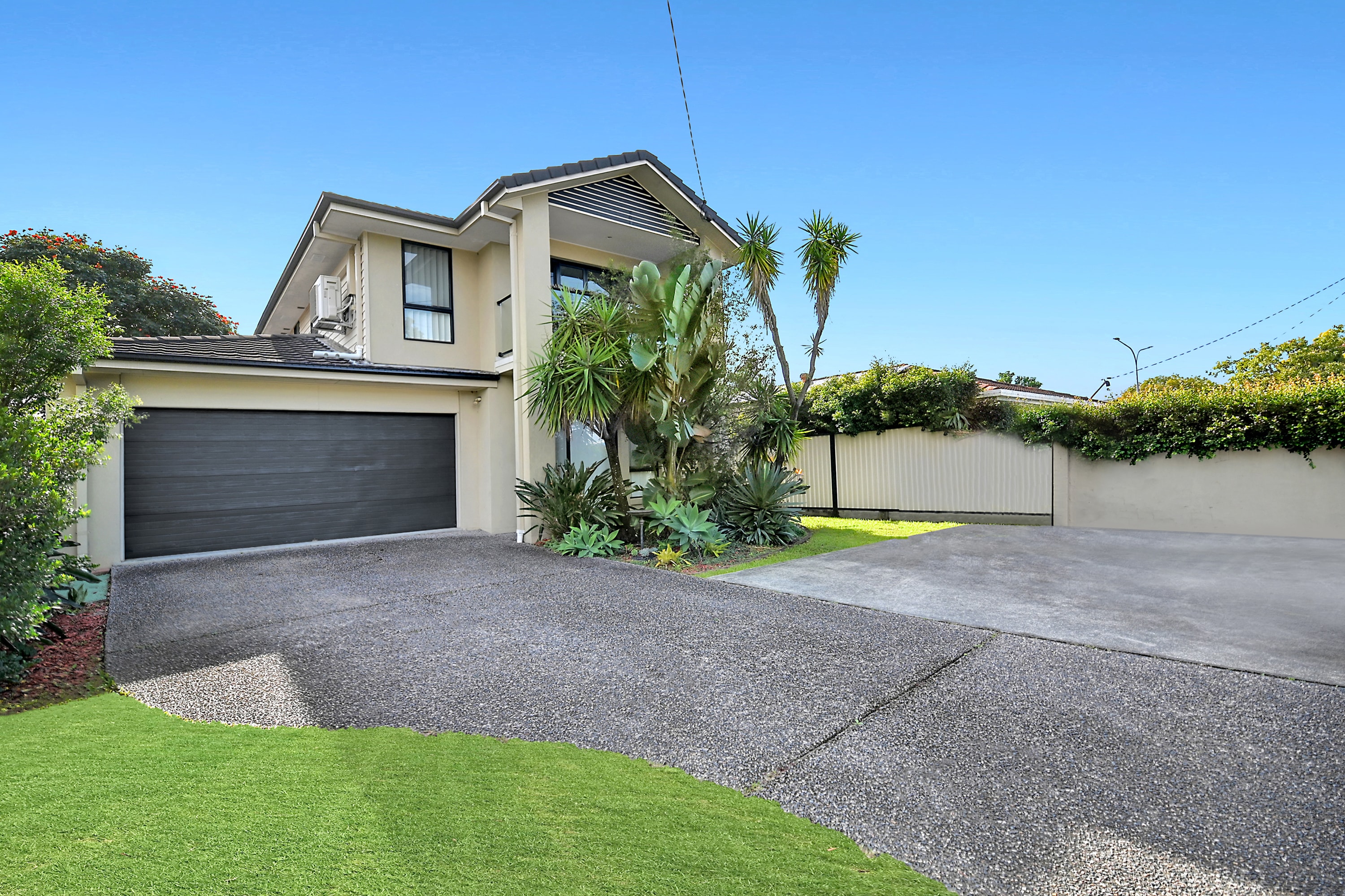 Duplex Semi-detached at 66A Nerang Broadbeach Rd, Nerang