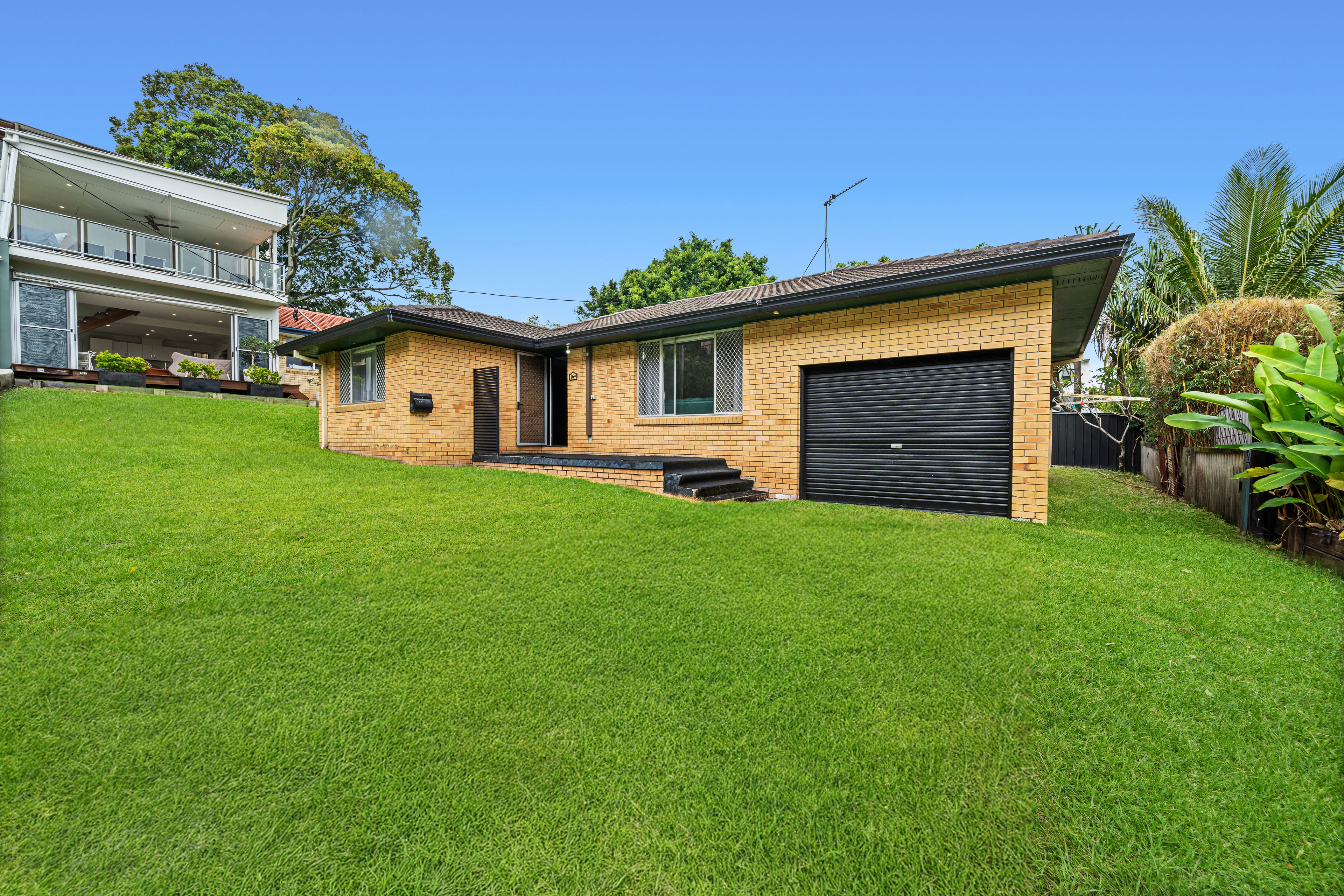 16A Miles Street Coolangatta QLD - photo 2