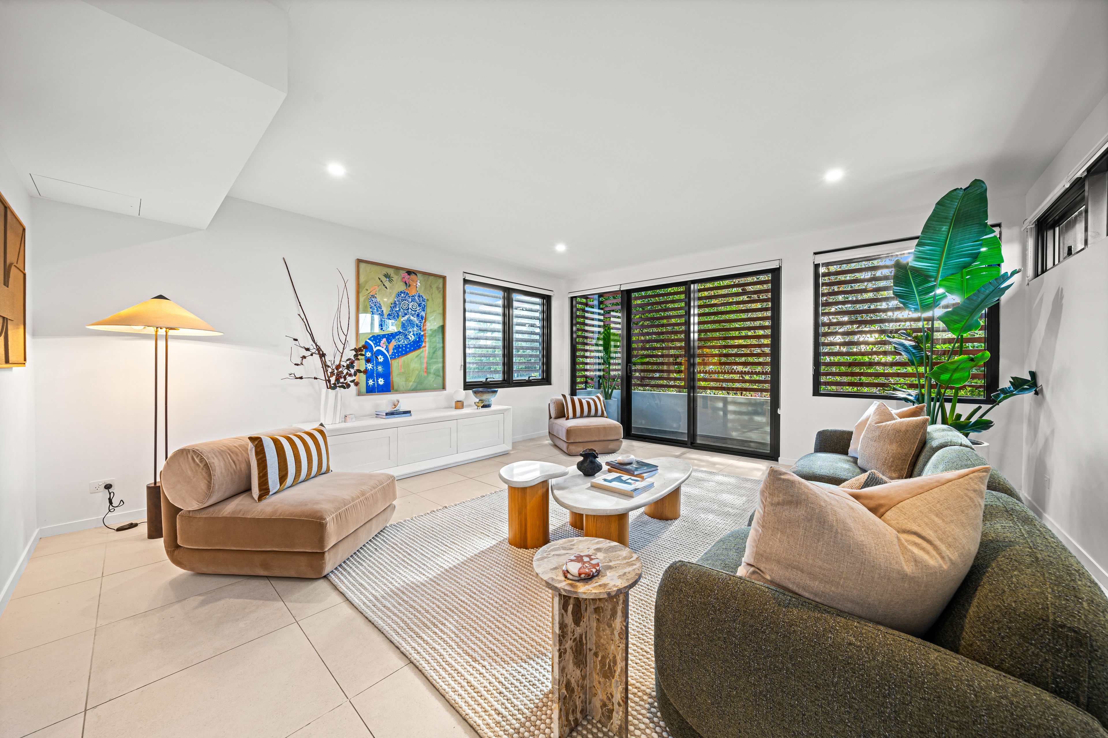 2/1 Twenty Fourth Avenue Palm Beach QLD - property photo