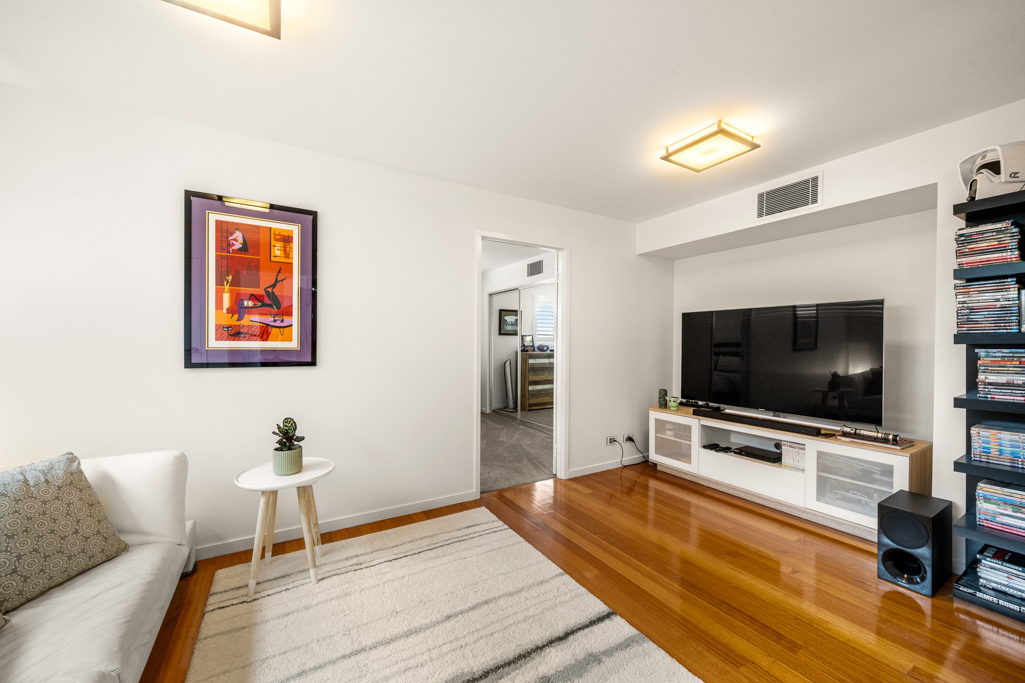 2/23 Abalone Avenue Paradise Point QLD - property photo