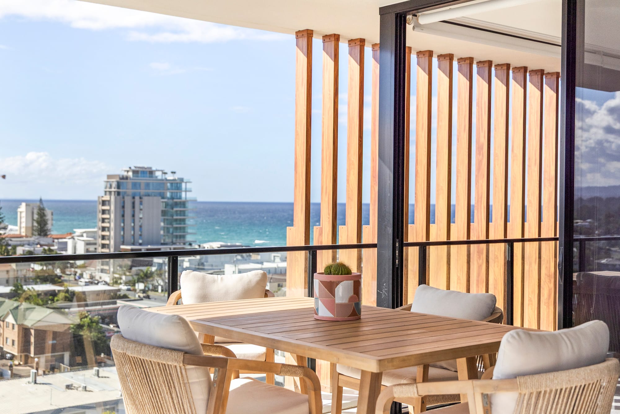 1001 'Sea Palm Beach' 16-18 Seventh Avenue Palm Beach QLD