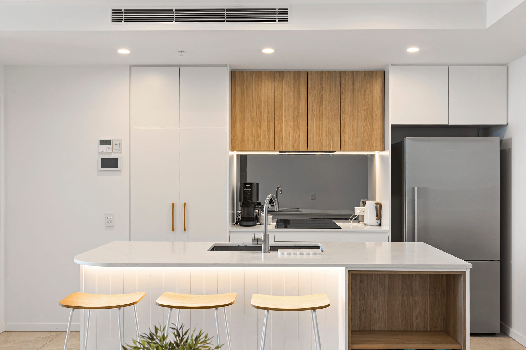 603/14 Twenty Eighth Avenue Palm Beach QLD - photo 2