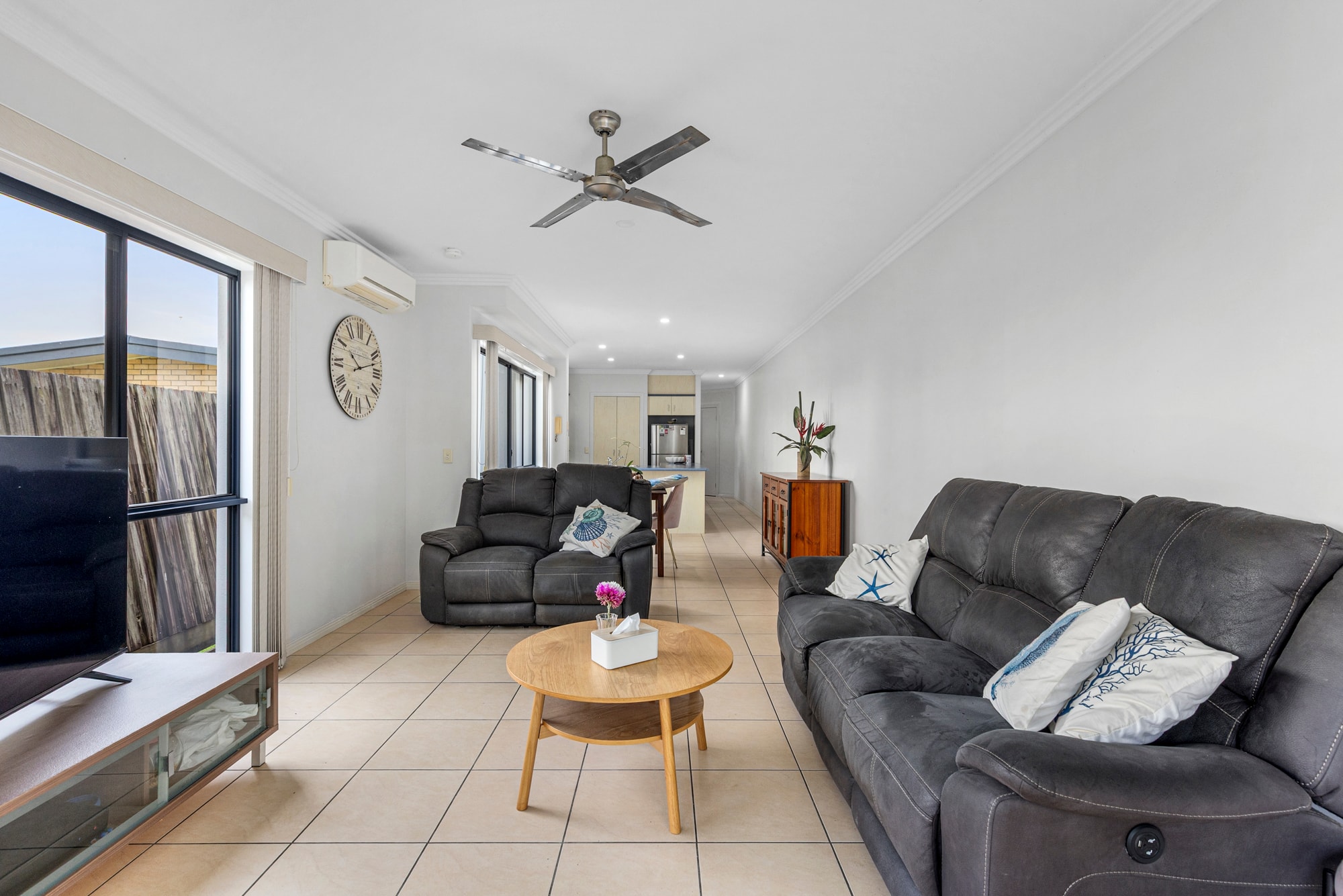 2/40 Twenty Sixth Avenue Palm Beach QLD - property photo