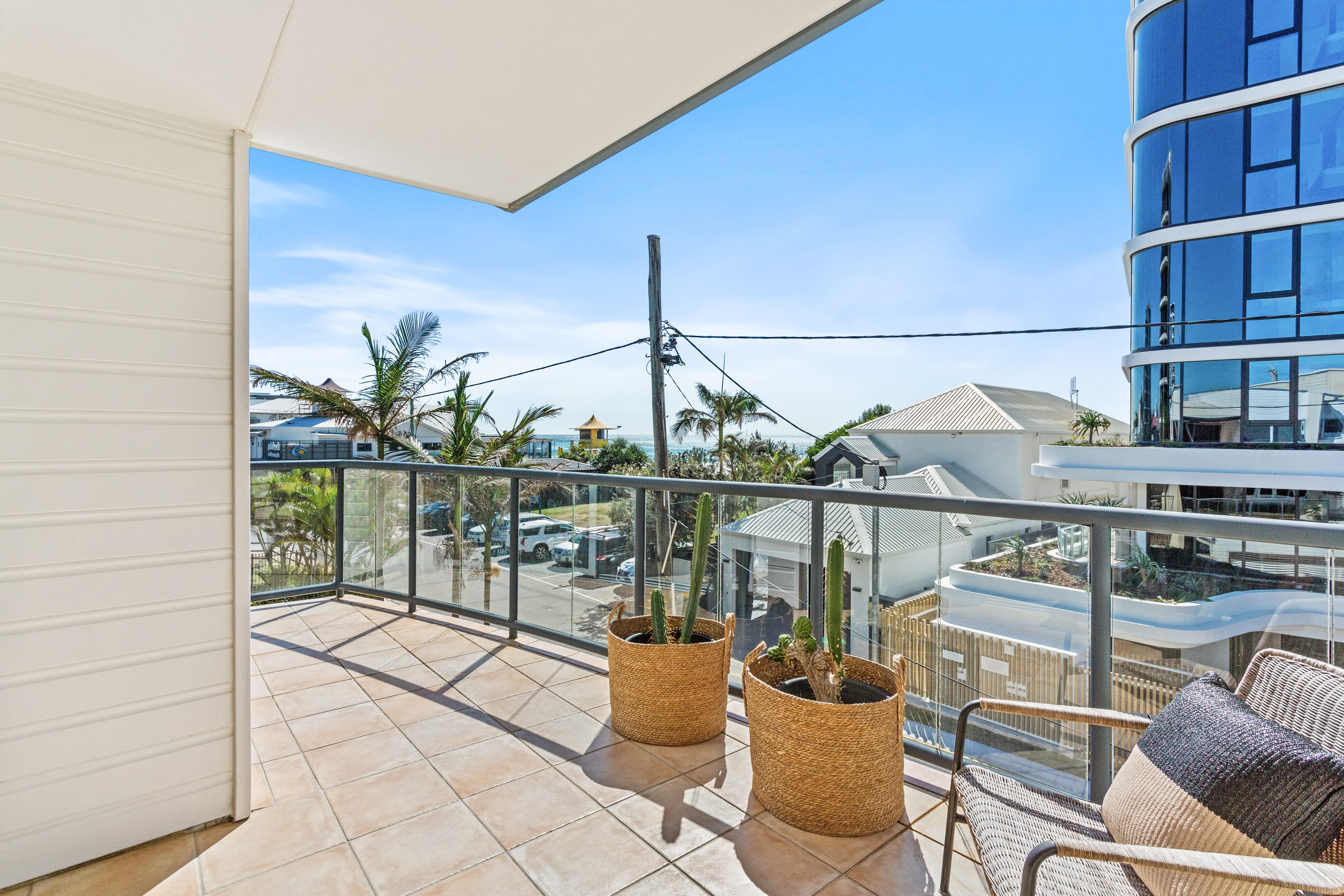 1/102 Jefferson Lane, Palm Beach QLD - photo 3